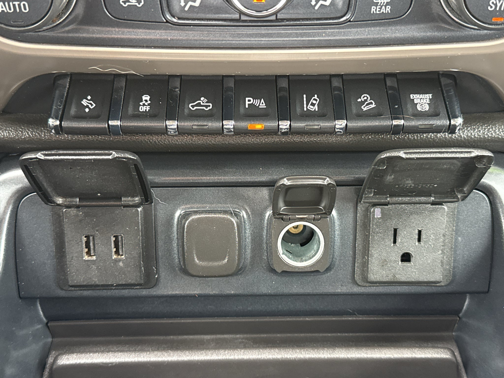 2017 GMC Sierra 3500 HD Denali