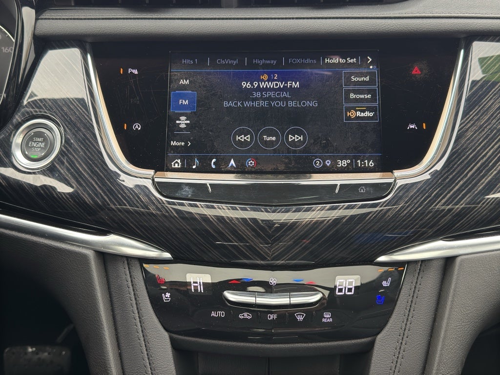 2025 Cadillac XT6 Premium Luxury