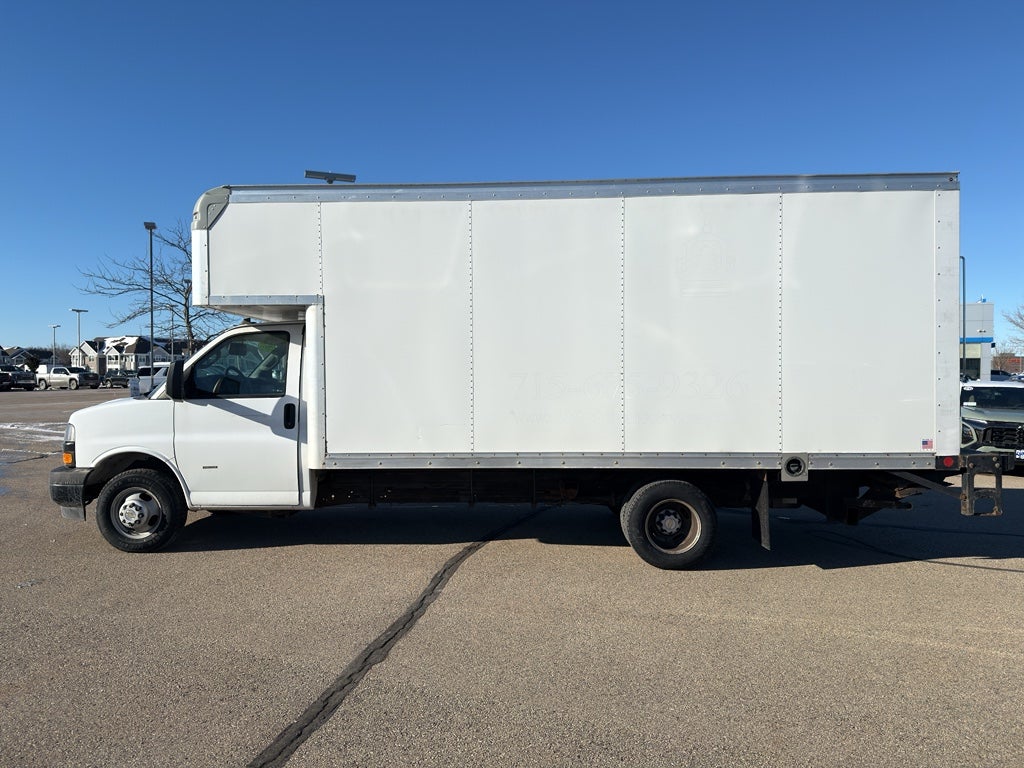2021 Chevrolet Express Cutaway 3500 BASE