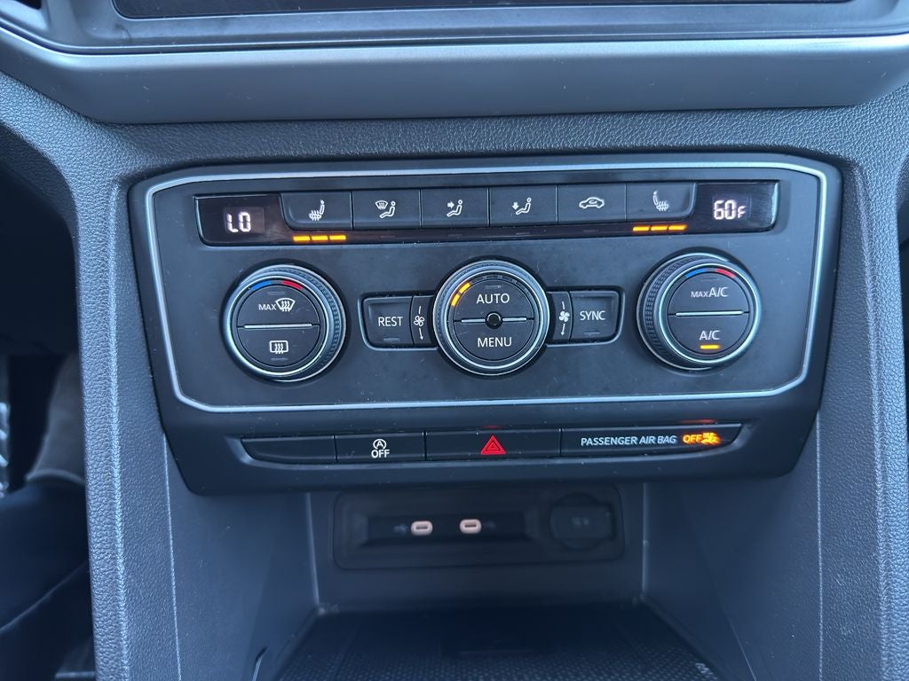 2021 Volkswagen Atlas 3.6L V6 SE w/Technology