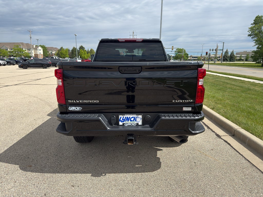 2025 Chevrolet Silverado 2500 HD Custom