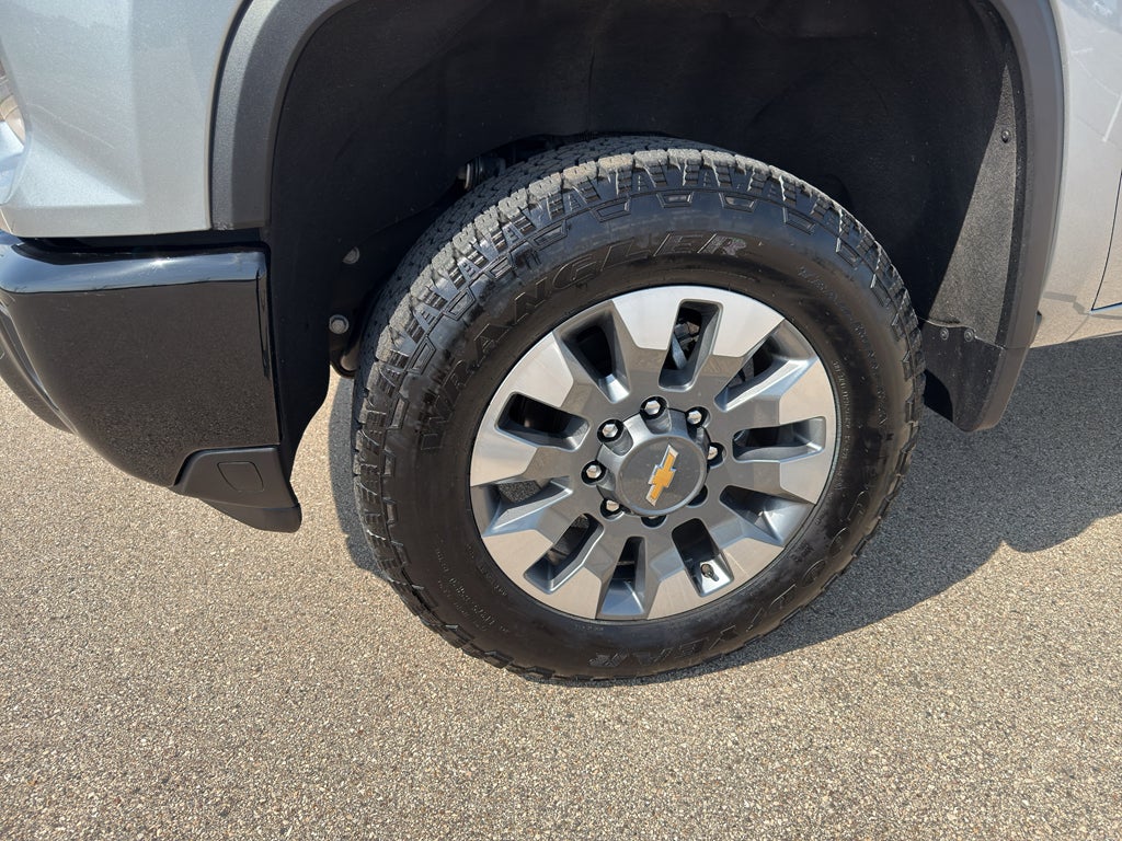 2024 Chevrolet Silverado 2500 HD Custom