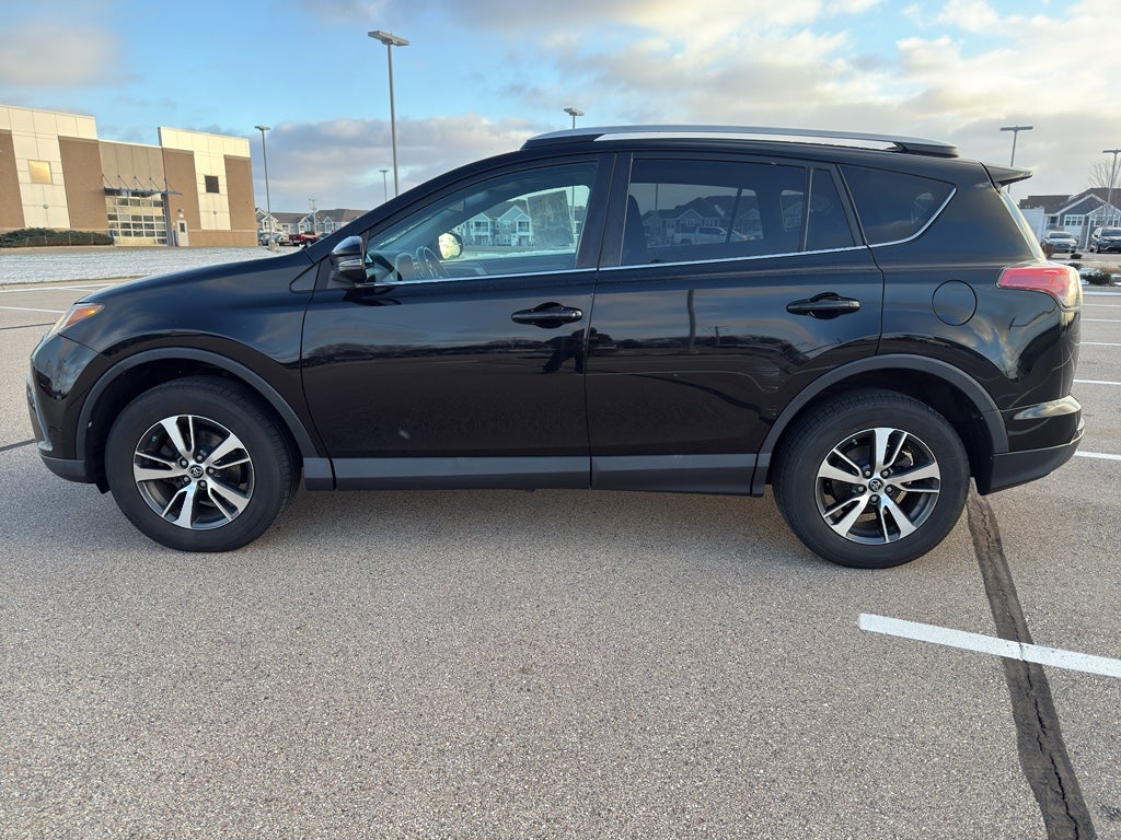 2016 Toyota RAV4 XLE