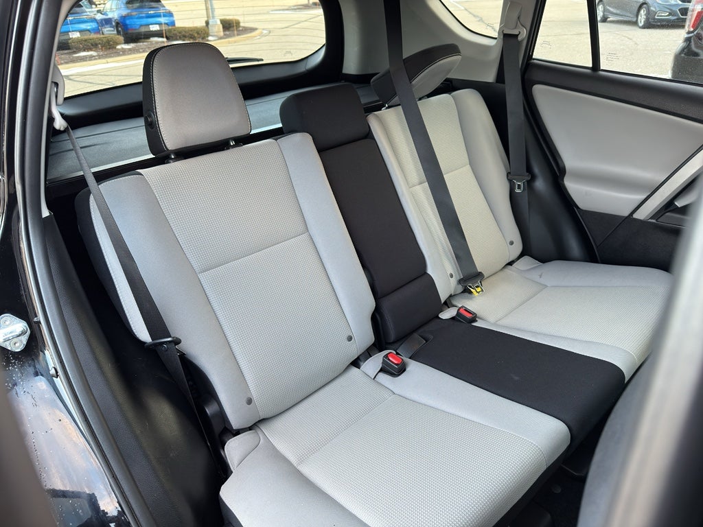 2016 Toyota RAV4 XLE