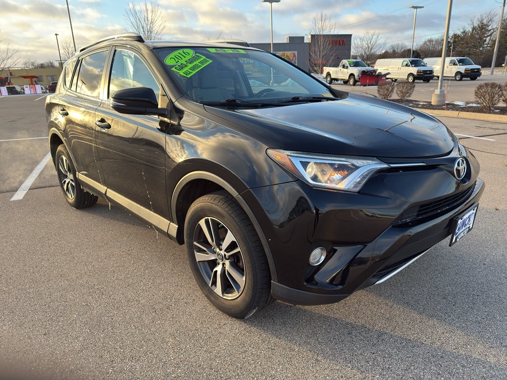 2016 Toyota RAV4 XLE
