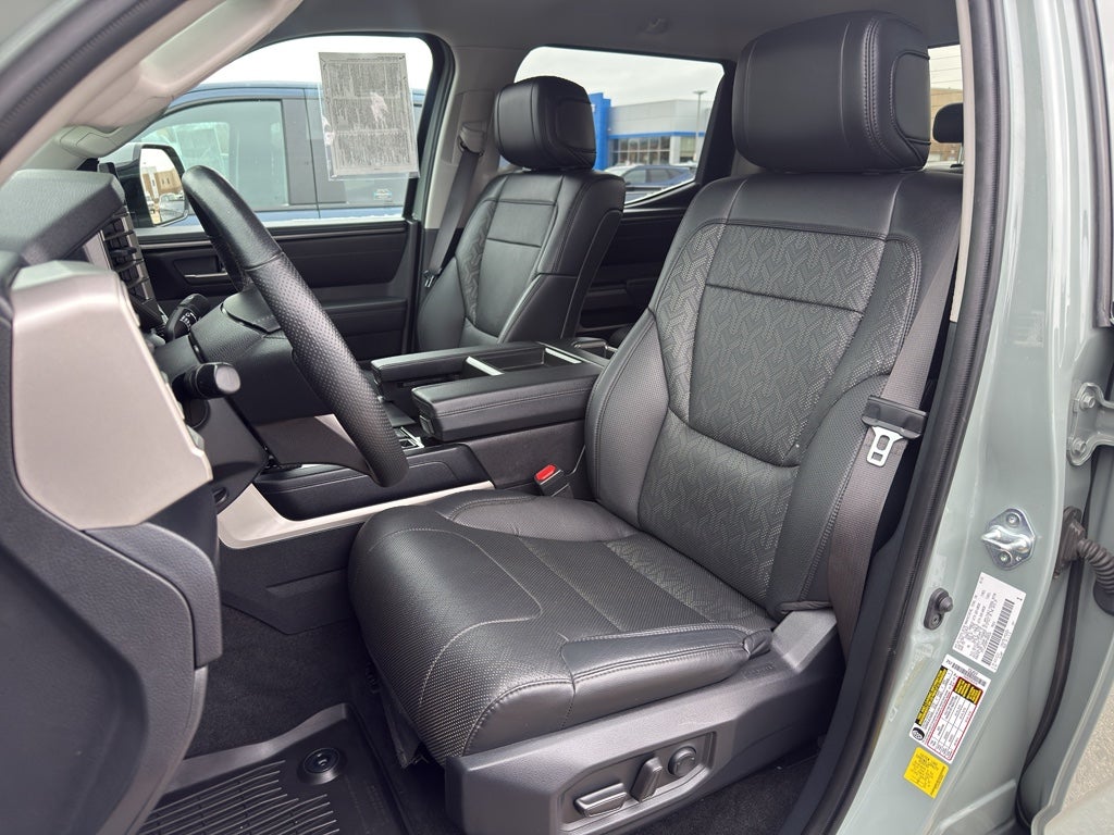 2023 Toyota Tundra 4WD SR5