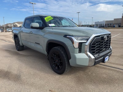 2023 Toyota Tundra 4WD SR5