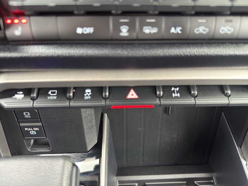 2023 Toyota Tundra 4WD SR5