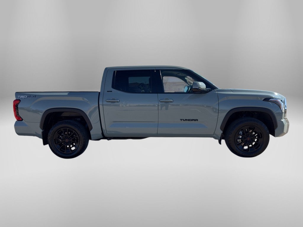 2023 Toyota Tundra 4WD SR5