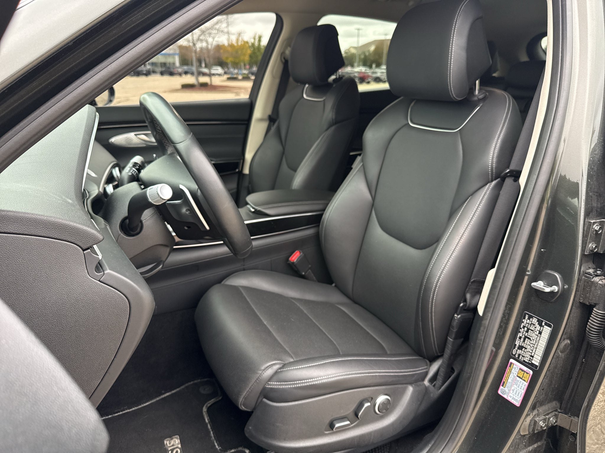 2025 Genesis GV70 2.5T