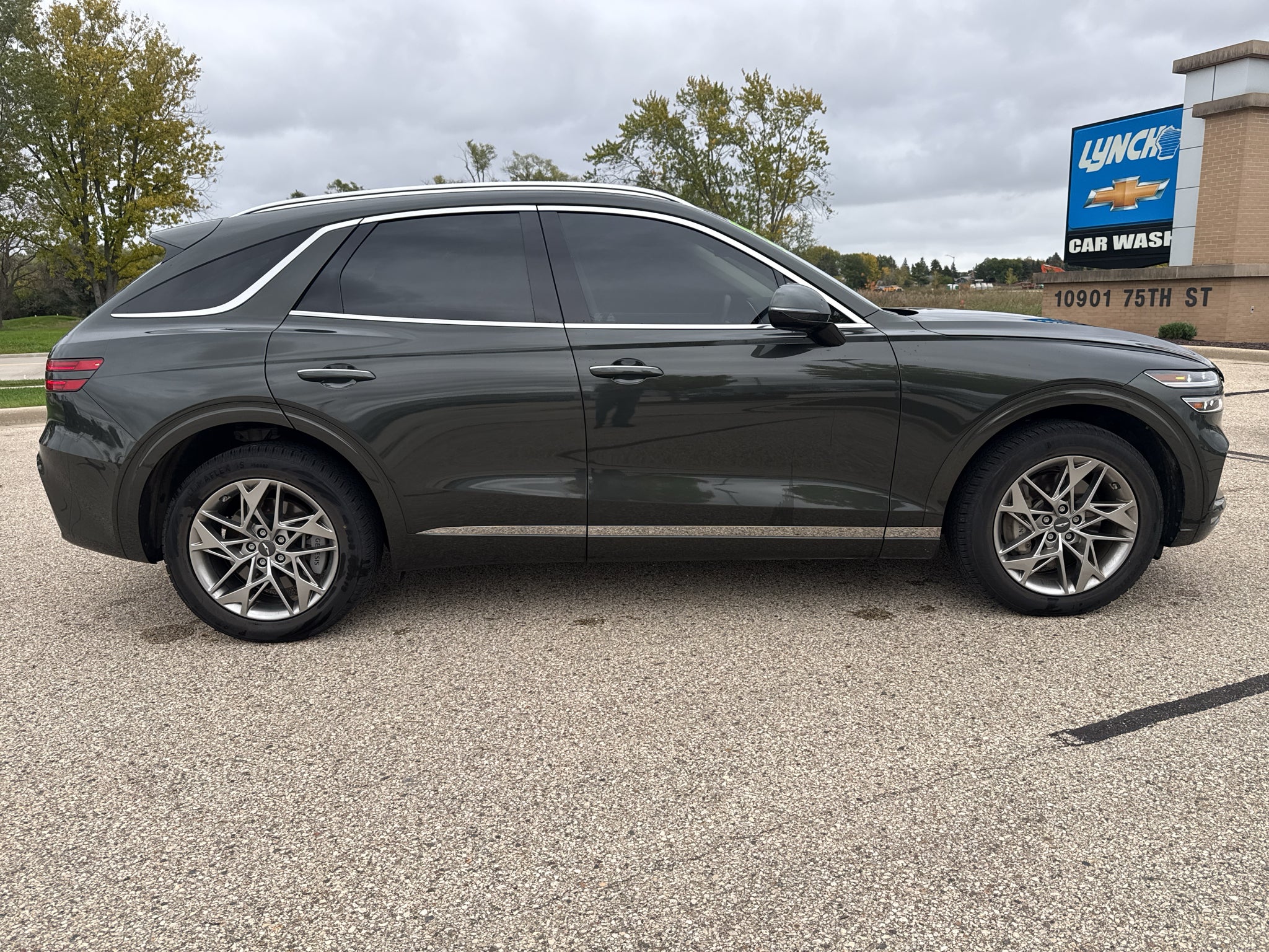 2025 Genesis GV70 2.5T