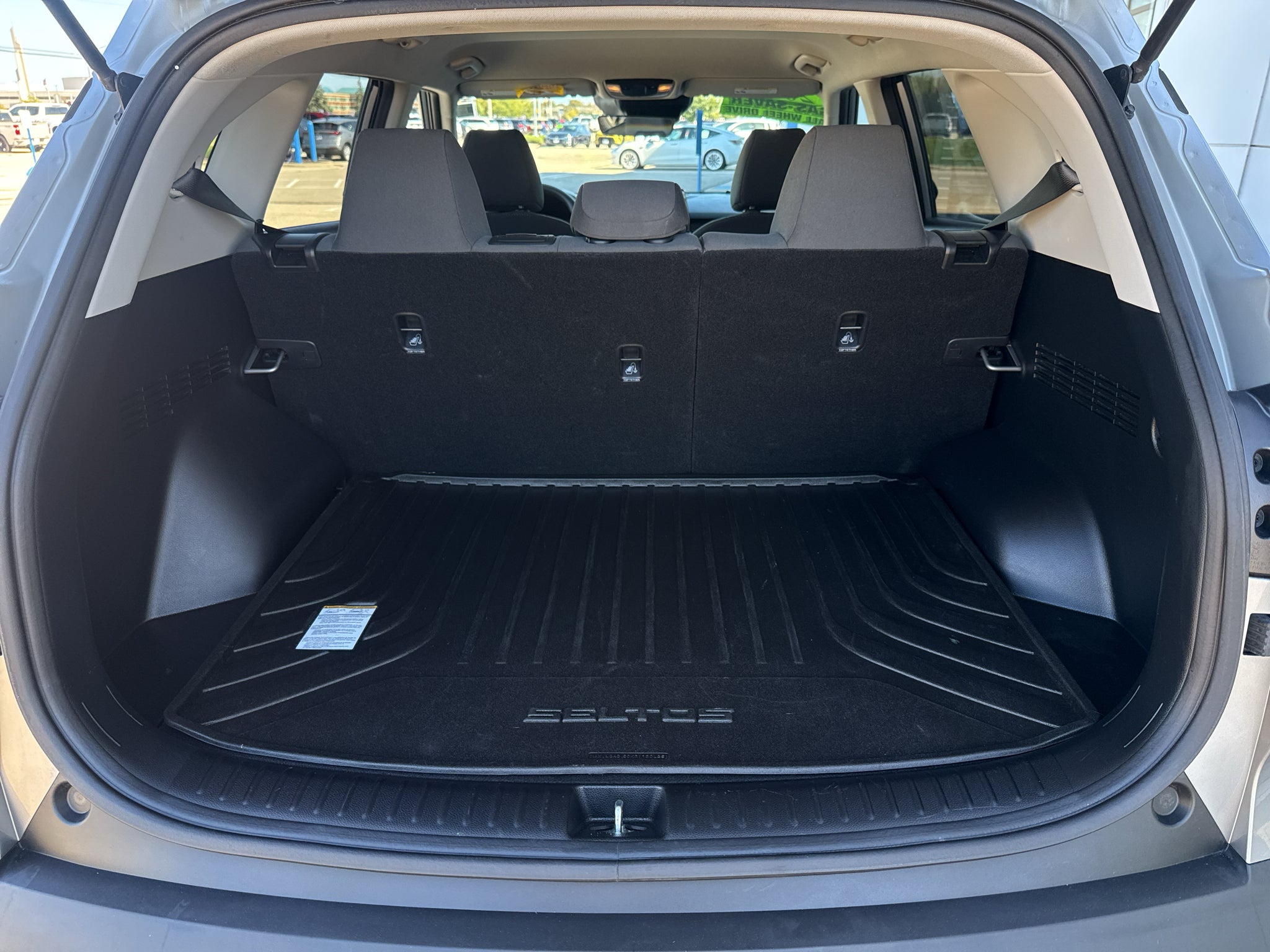 2023 Kia Seltos LX
