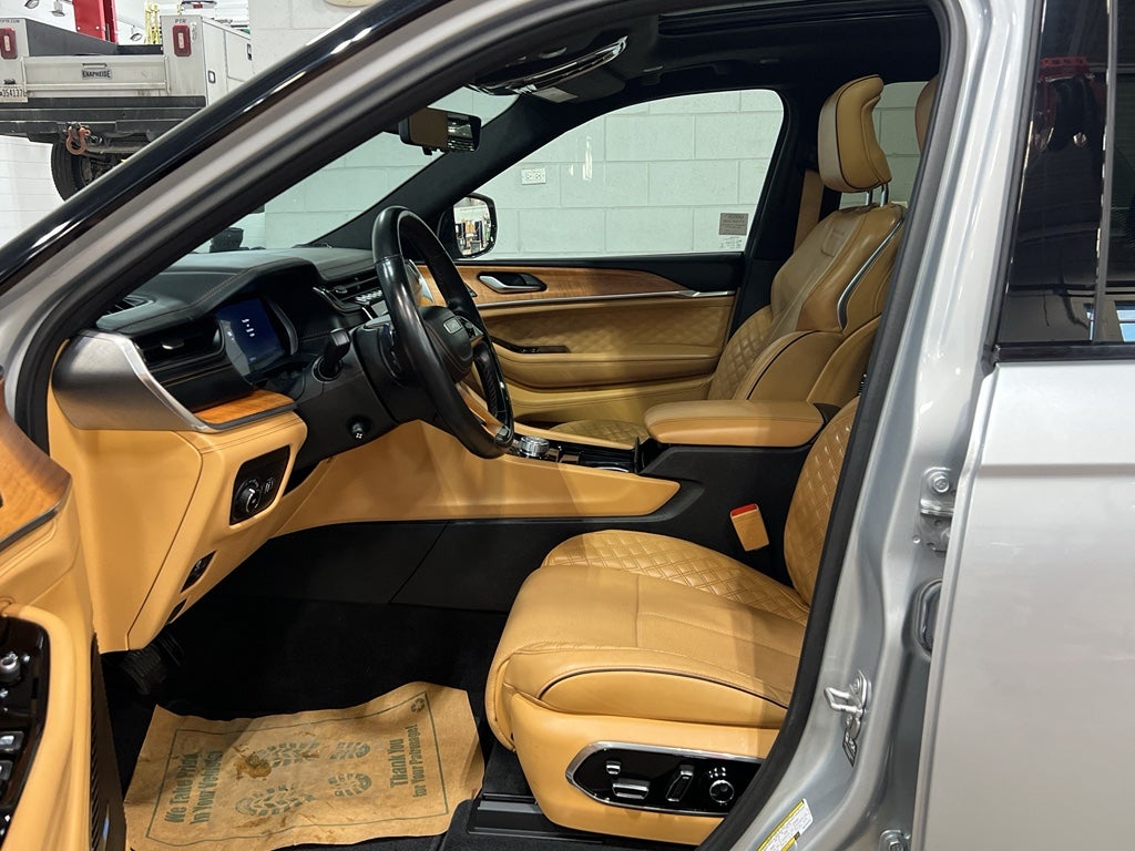 2021 Jeep Grand Cherokee L Summit Reserve