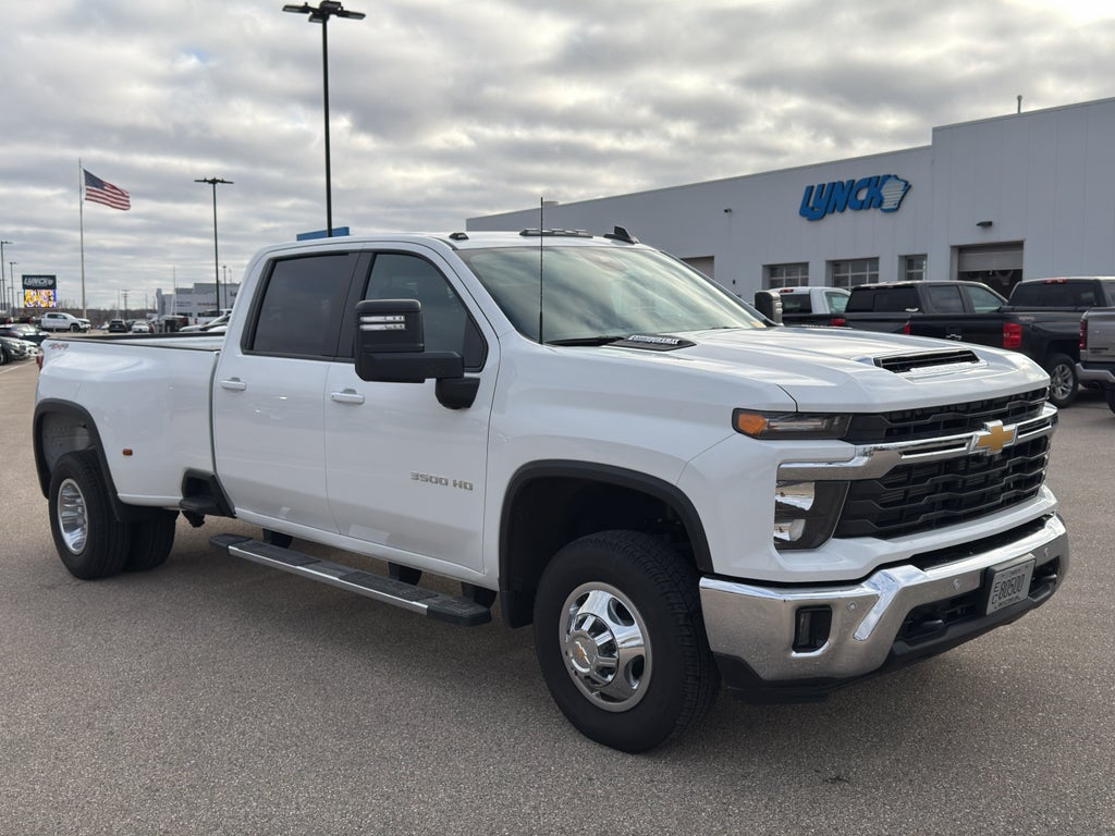 2025 Chevrolet Silverado 3500 HD LT DRW