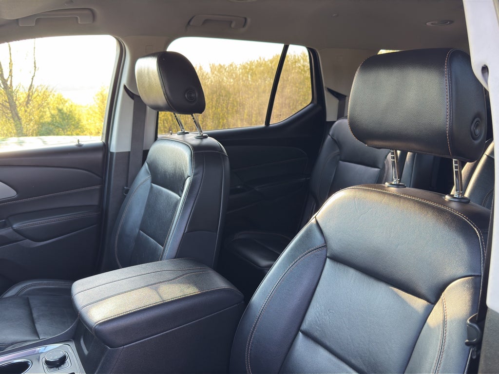 2021 Chevrolet Traverse RS