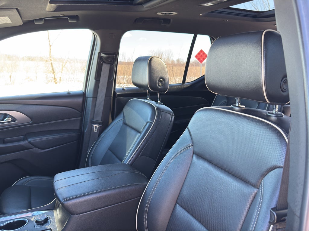 2022 Chevrolet Traverse Premier