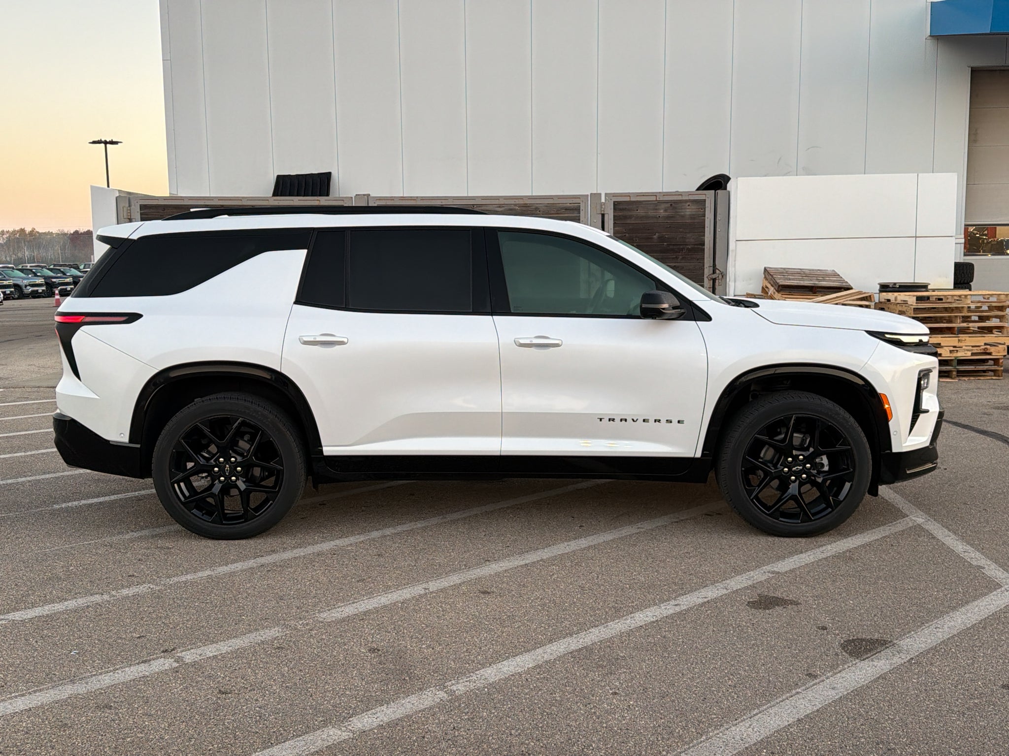 2024 Chevrolet Traverse RS