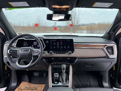 2024 GMC Canyon Denali