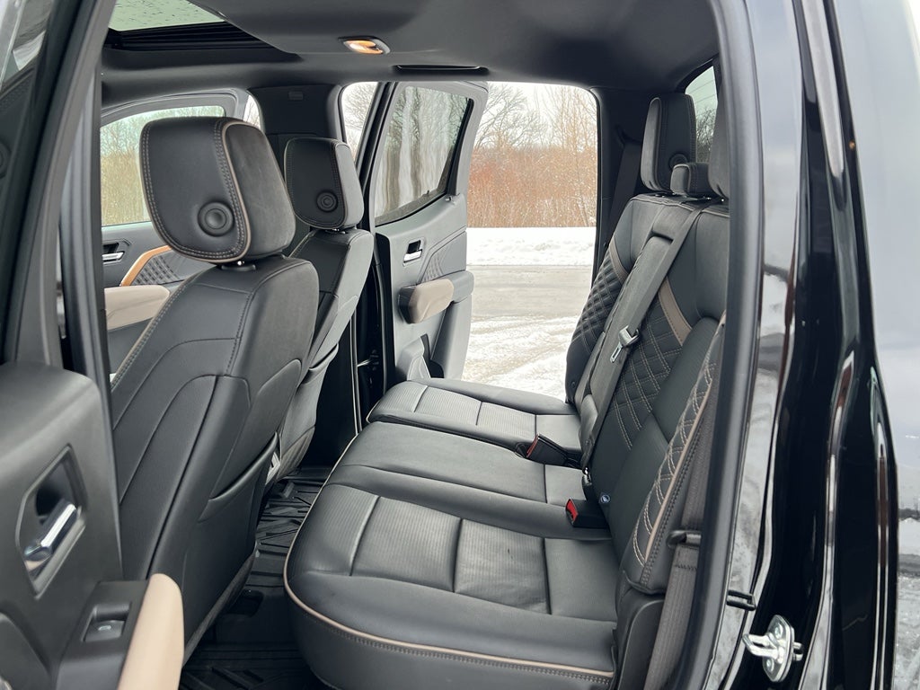 2024 GMC Canyon Denali