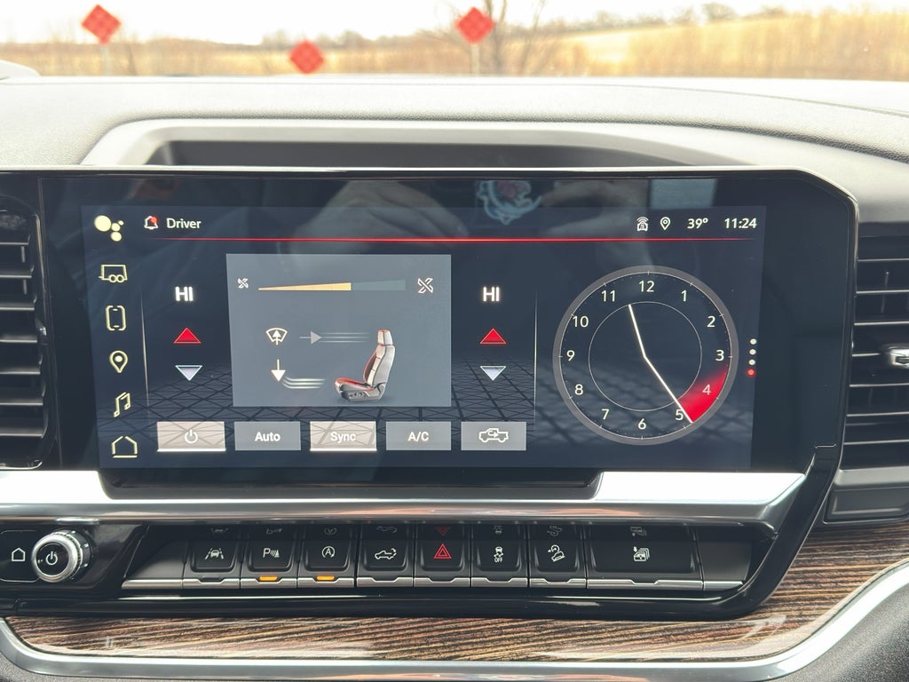 2024 GMC Sierra 1500 Elevation