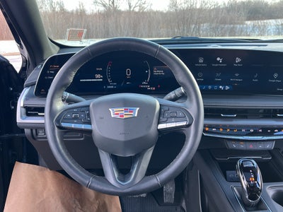 2024 Cadillac XT4 Premium Luxury