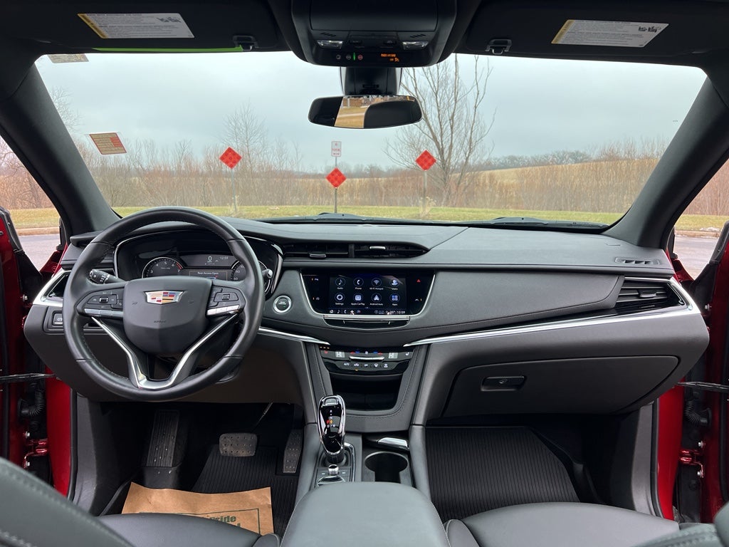 2024 Cadillac XT6 Luxury