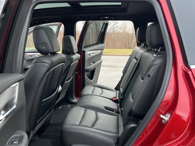 2024 Cadillac XT6 Luxury