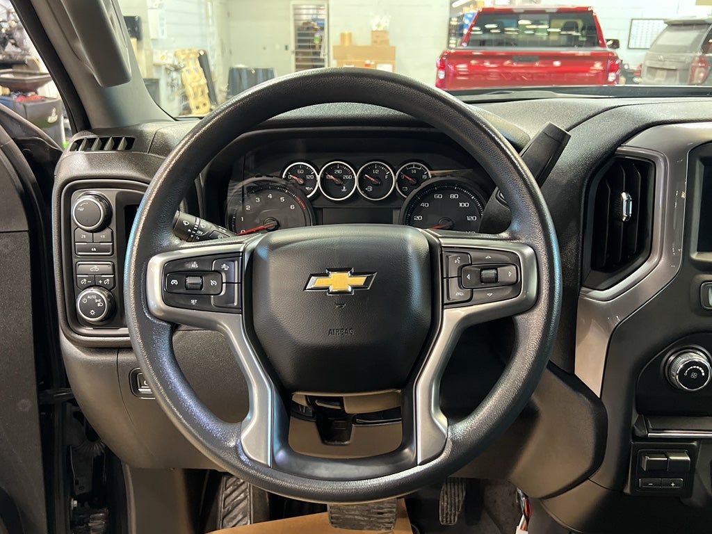 2023 Chevrolet Silverado 2500 HD Custom