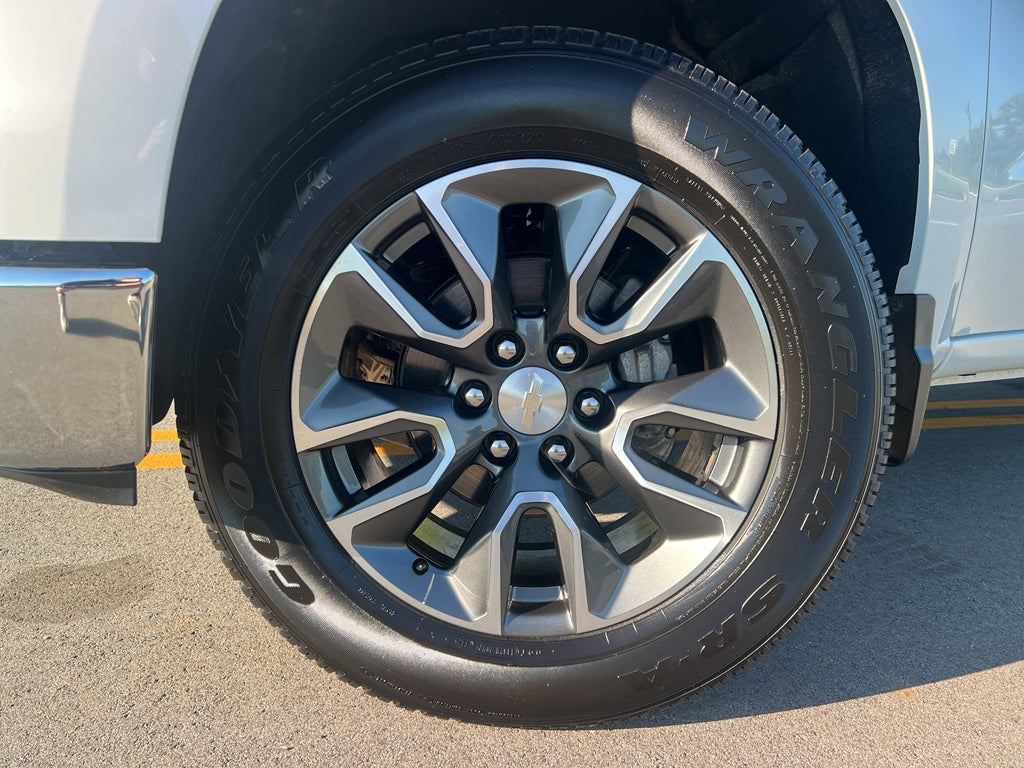2023 Chevrolet Silverado 1500 LT (2FL)