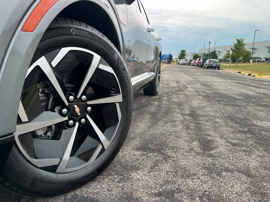 2025 Chevrolet Equinox EV LT