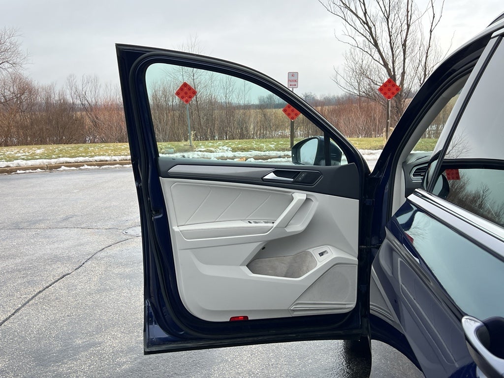 2022 Volkswagen Tiguan SE