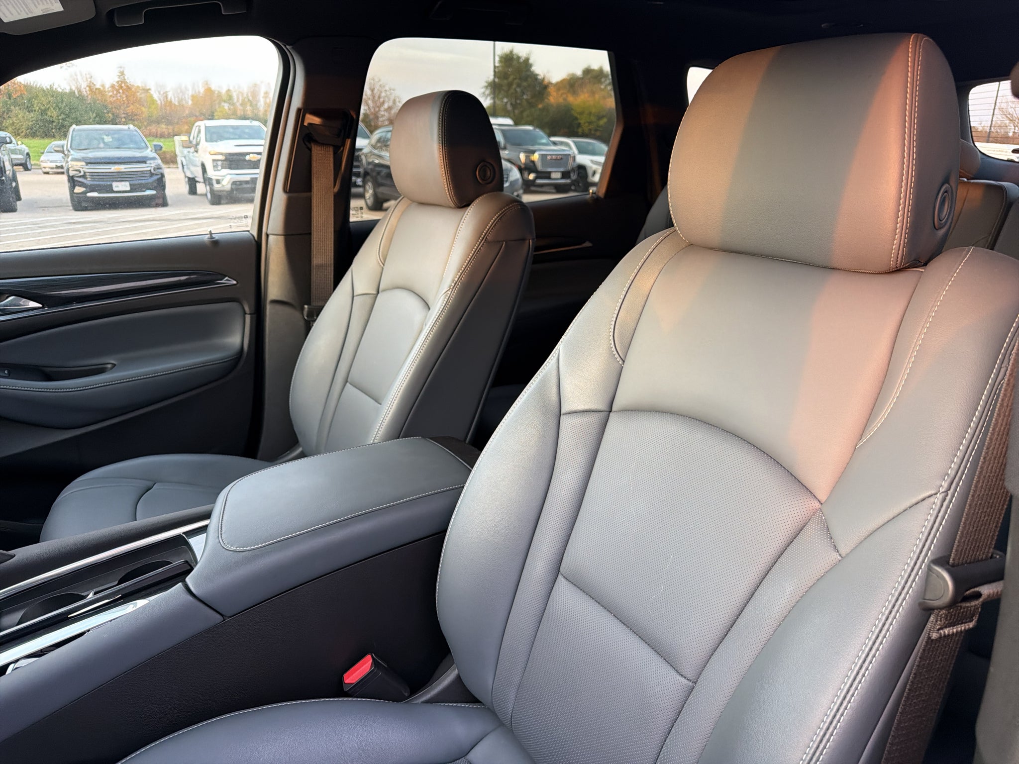 2024 Buick Enclave Essence