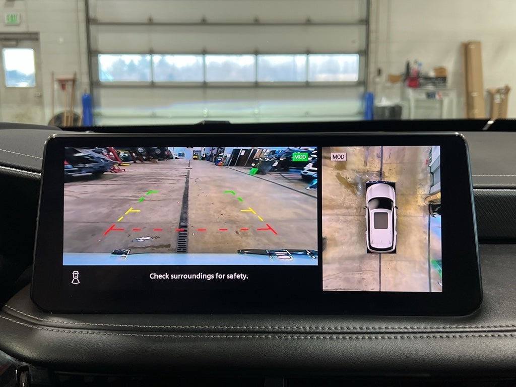 2024 INFINITI QX60 LUXE