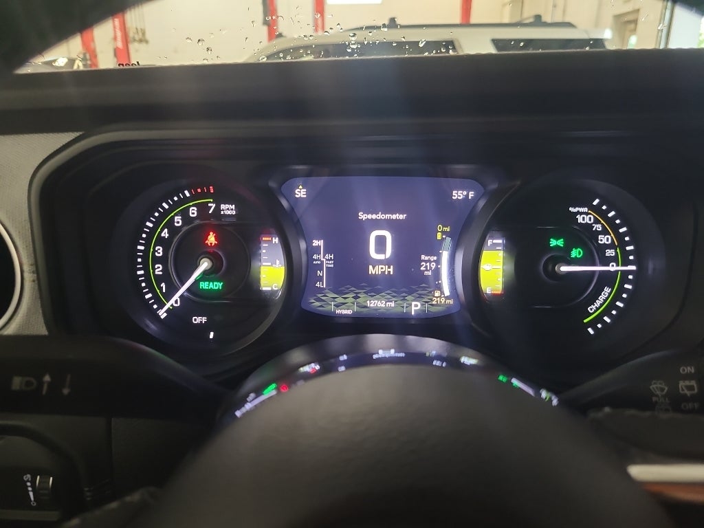 2025 Jeep Wrangler 4xe Sahara