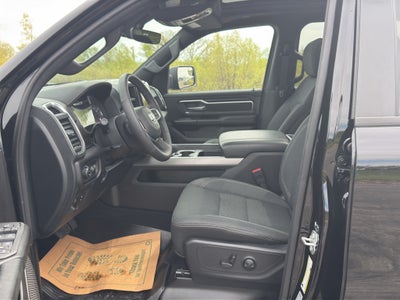 2025 RAM 1500 Big Horn w/Moonroof