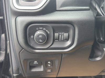2025 RAM 1500 Big Horn w/Moonroof