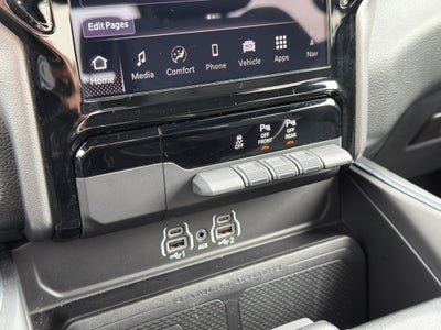 2025 RAM 1500 Big Horn w/Moonroof