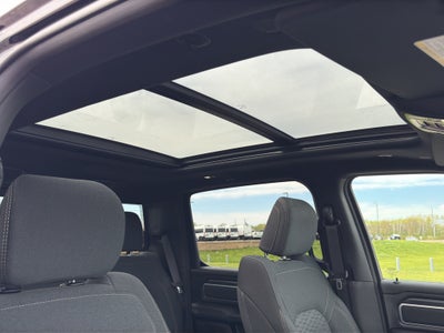 2025 RAM 1500 Big Horn w/Moonroof
