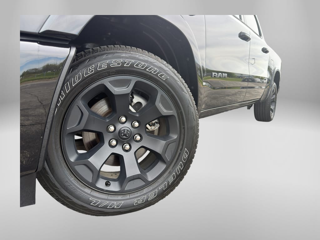 2025 RAM 1500 Big Horn w/Moonroof