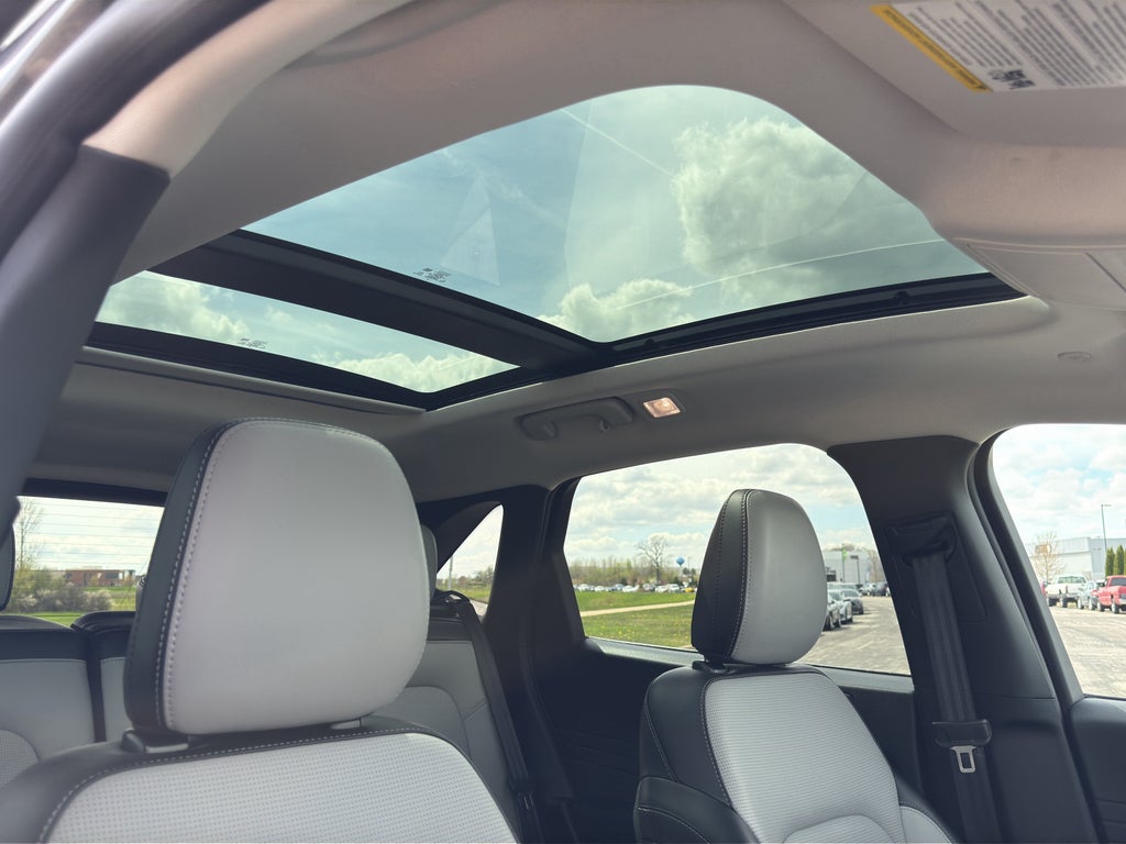 2025 Ford Escape Platinum Moonroof