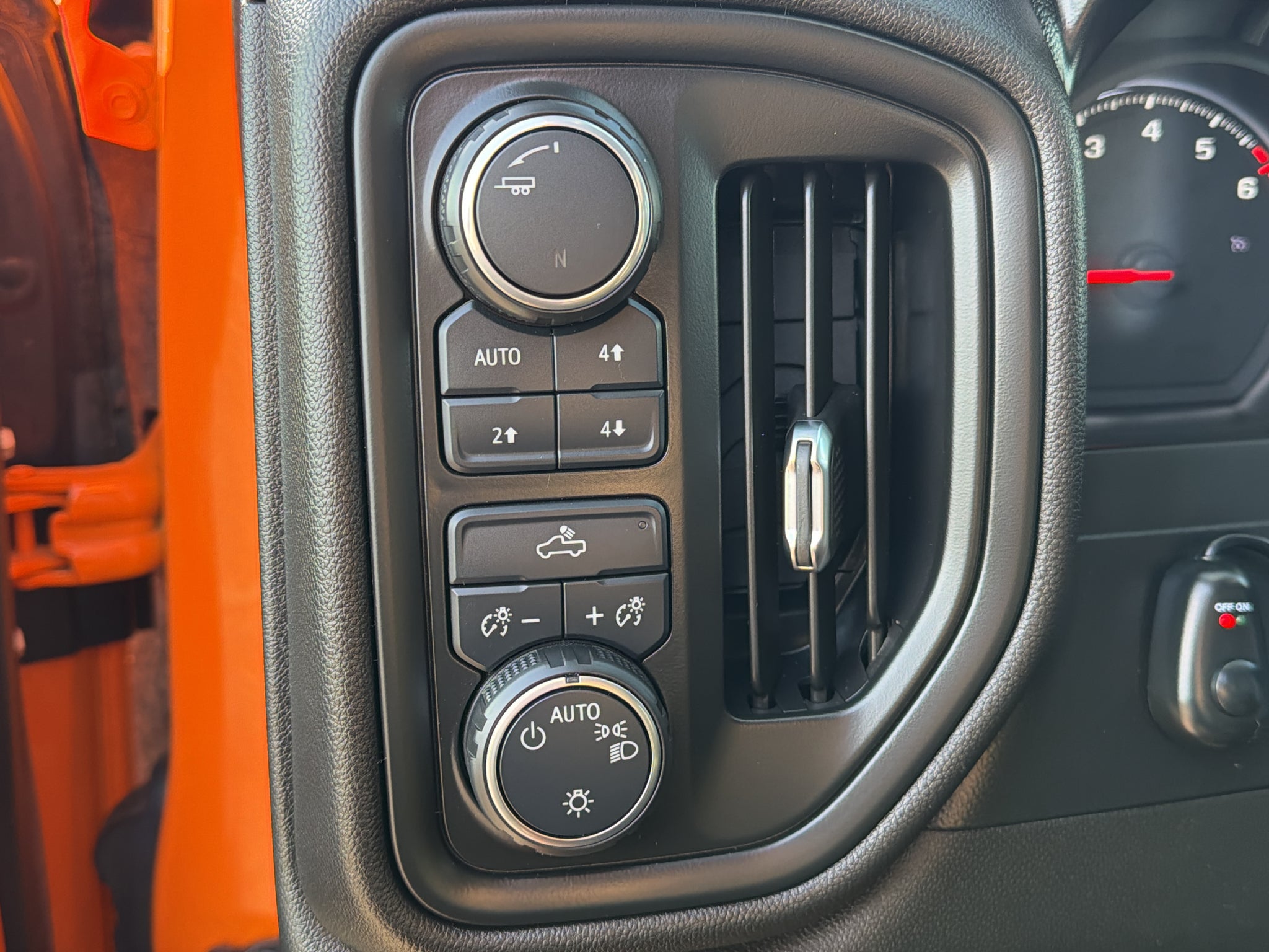 2021 Chevrolet Silverado Custom Trail Boss