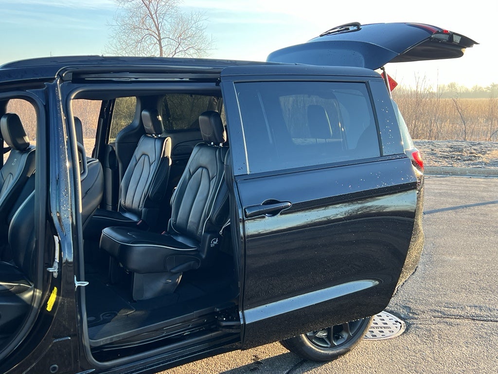 2024 Chrysler Pacifica Limited