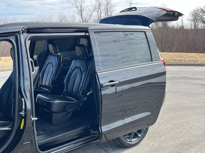 2022 Chrysler Pacifica Limited