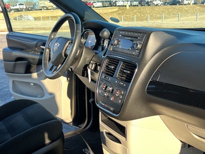 2016 Dodge Grand Caravan SE Plus