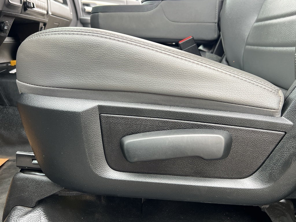 2018 RAM 3500 Chassis Tradesman