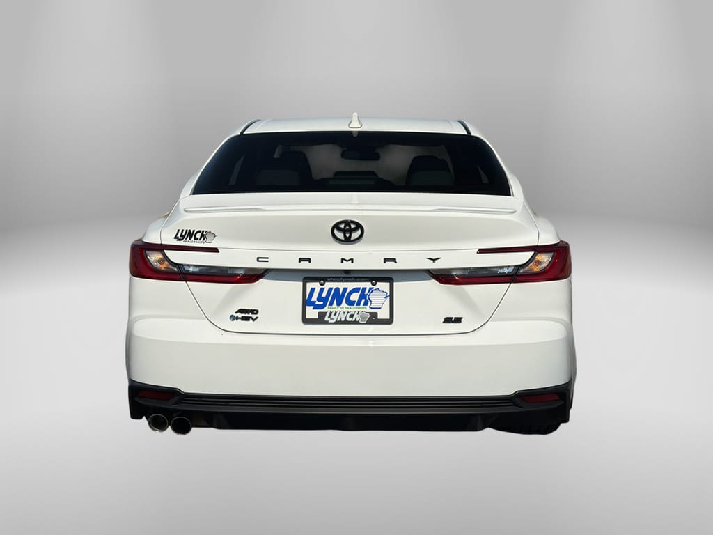 2025 Toyota Camry Hybrid SE