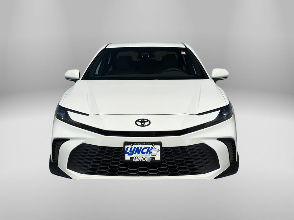 2025 Toyota Camry Hybrid SE