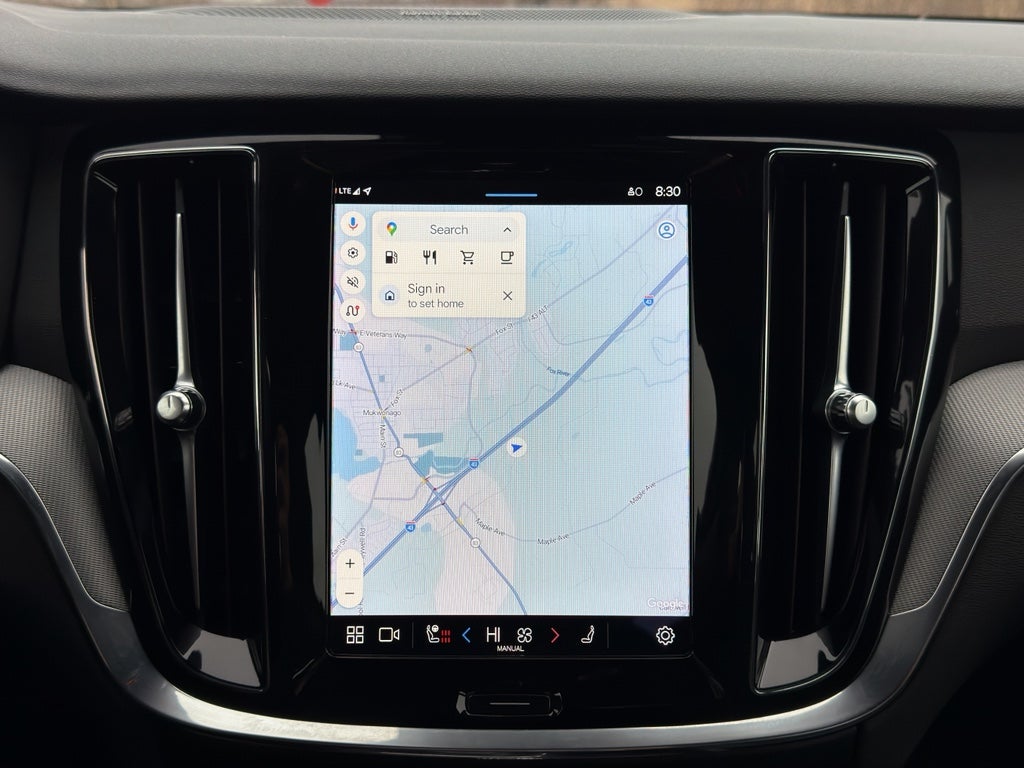 2024 Volvo S60 Plus Black Edition AWD