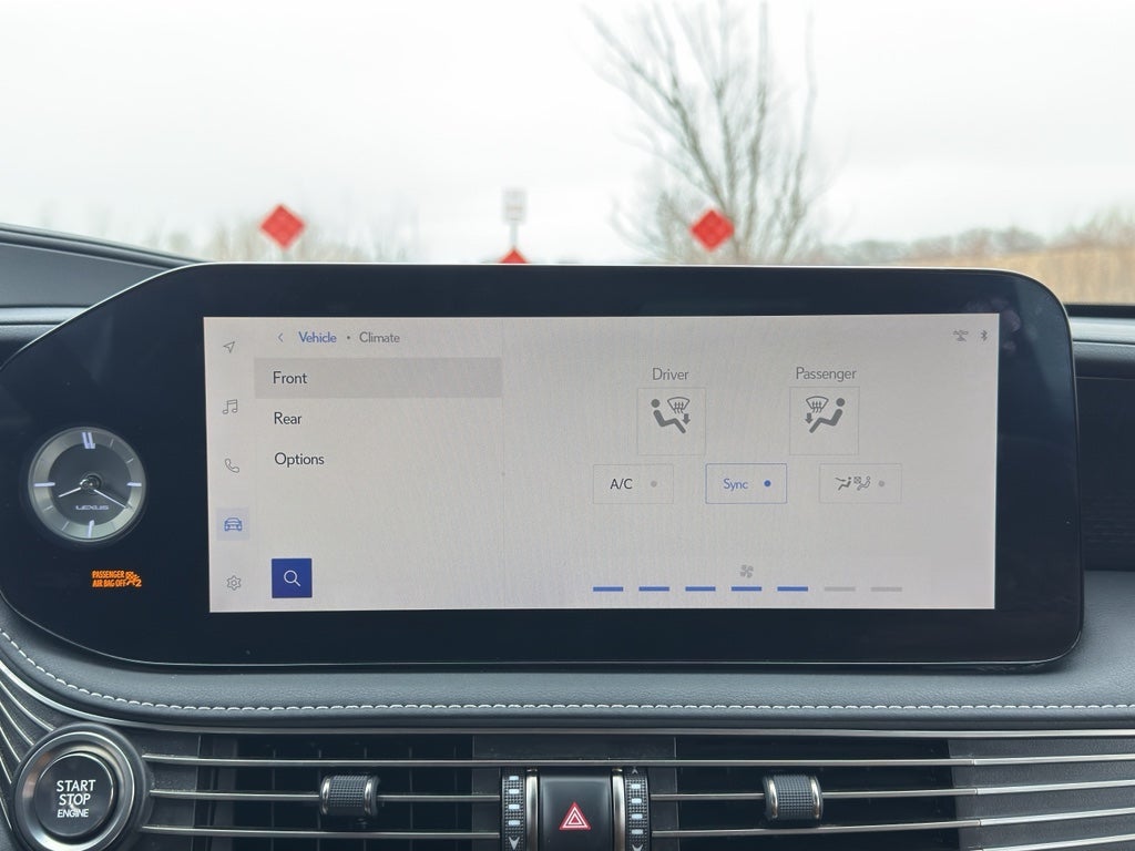 2023 Lexus LS 500 Luxury Package