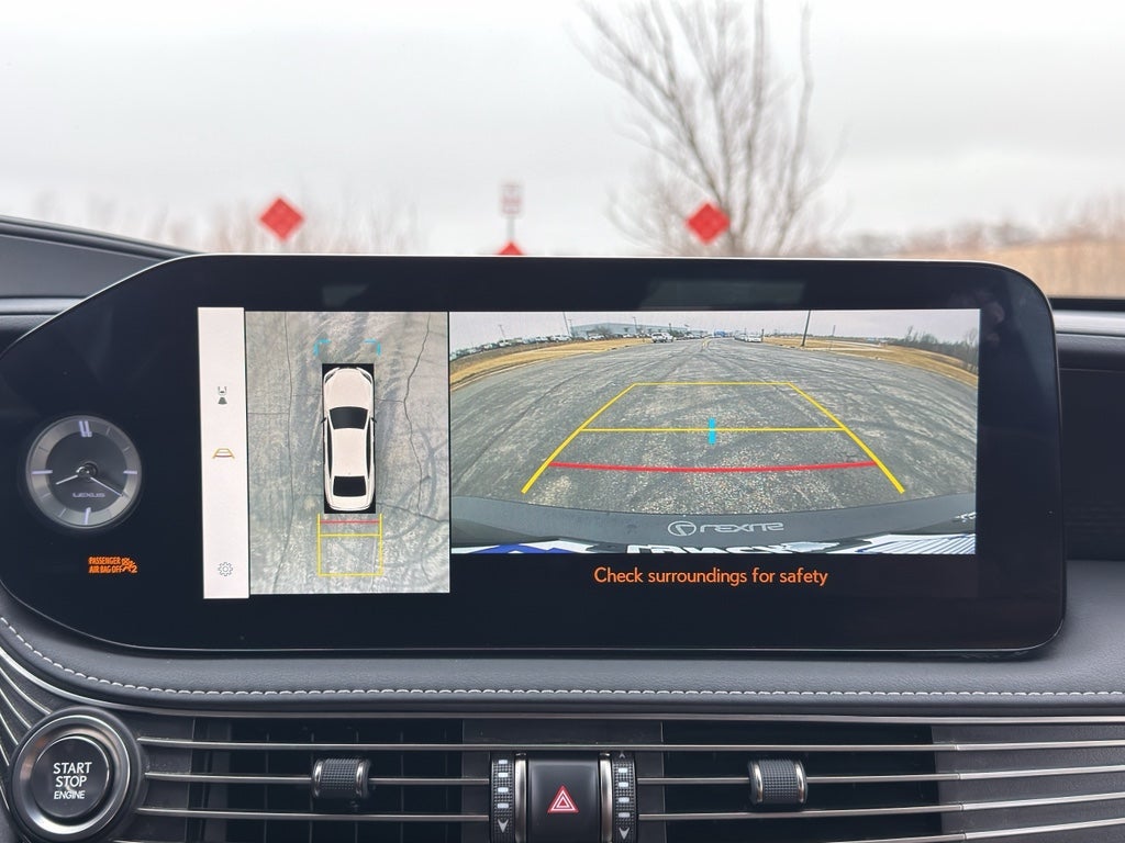 2023 Lexus LS 500 Luxury Package